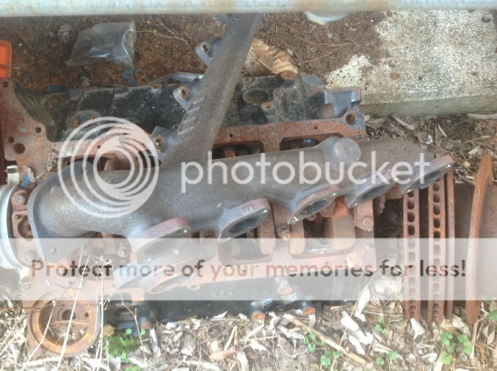 Removing exhaust manifolds, how to disconnect ypipe? Ford Truck